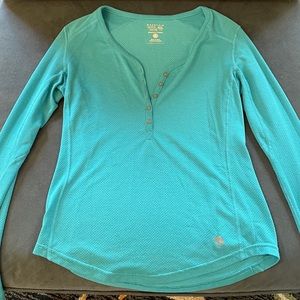 Mountain Hardware Blue Trekking Henley